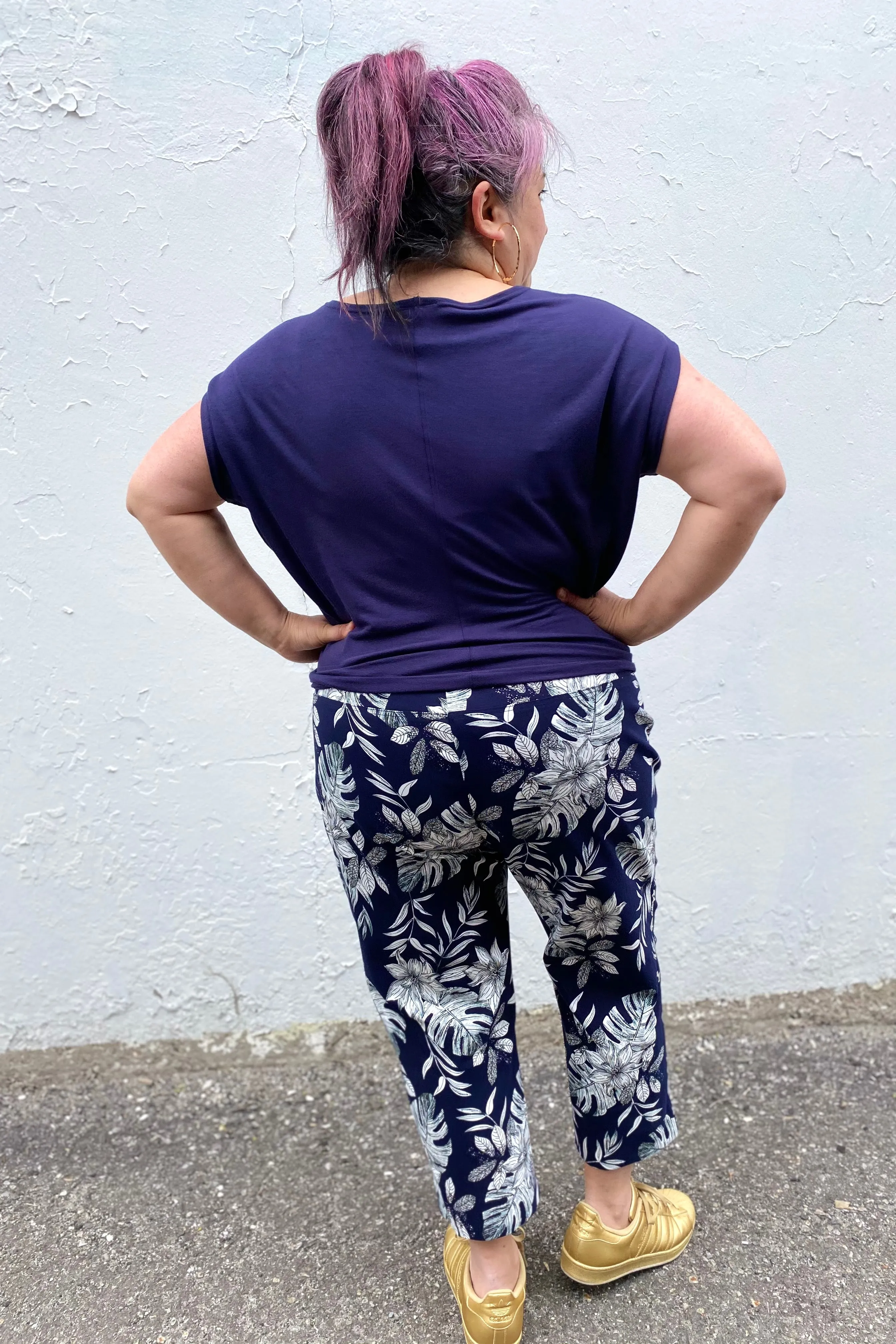 306-2337 Patterned Capri Pants