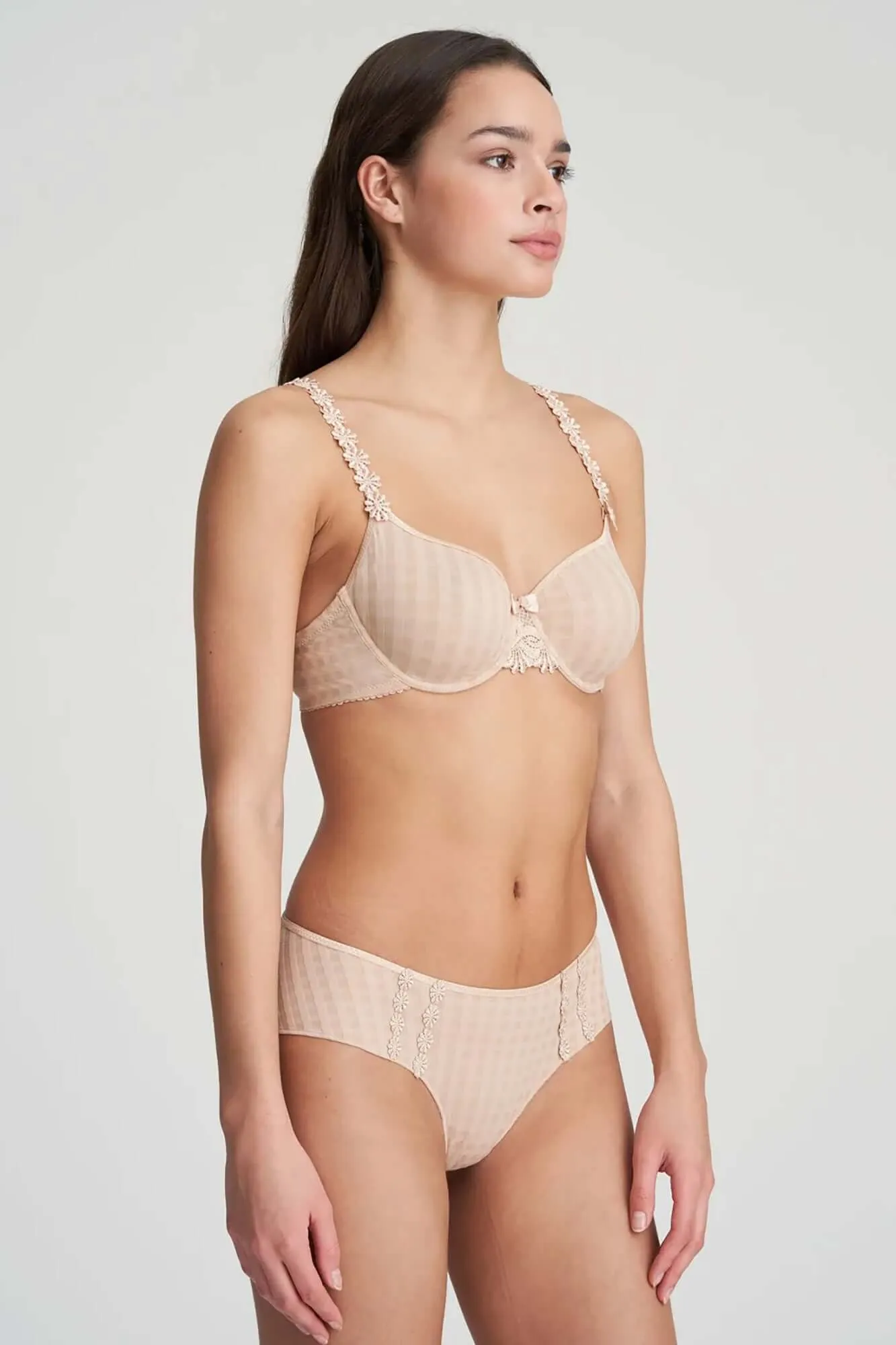 Avero Underwire Bra in Caffe Latte