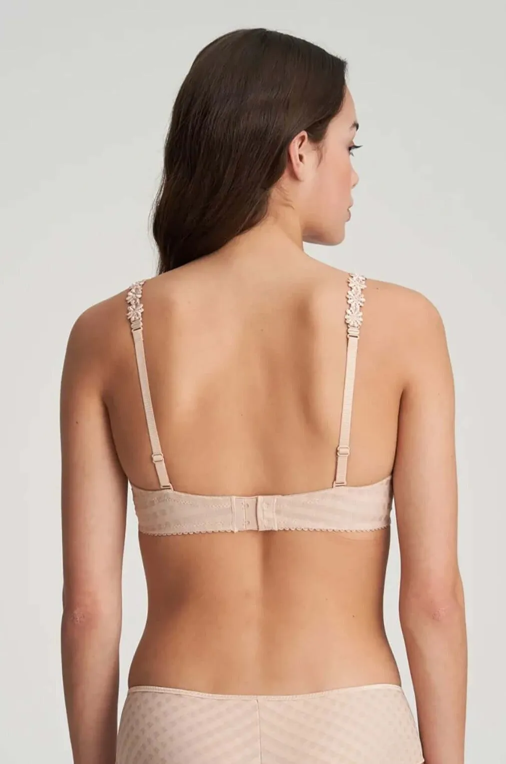 Avero Underwire Bra in Caffe Latte