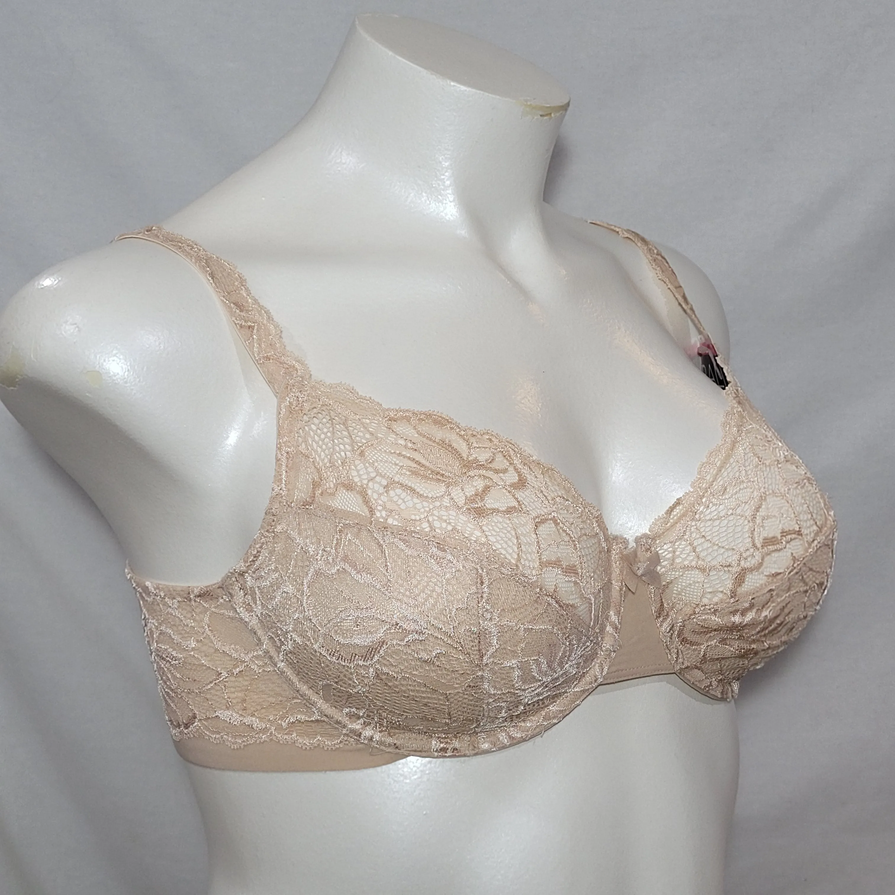 Bali 6543 Semi Sheer Lace Desire No-Foam Underwire Bra 40C Nude NWT