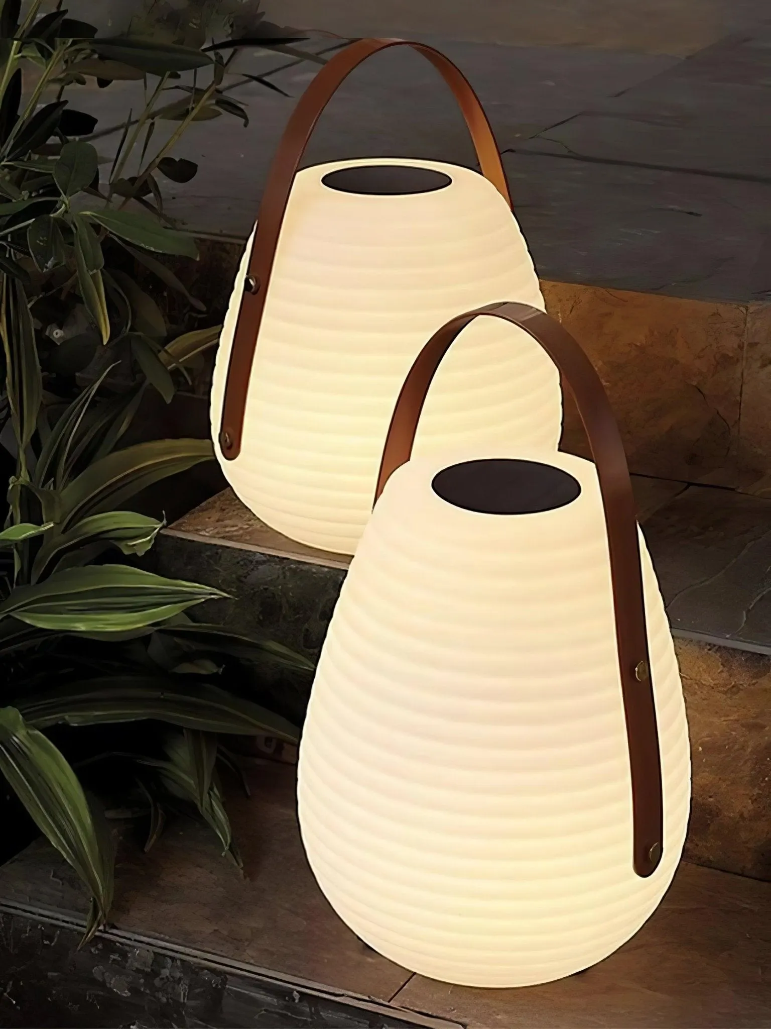 Beehive Lantern Outdoor Lamp