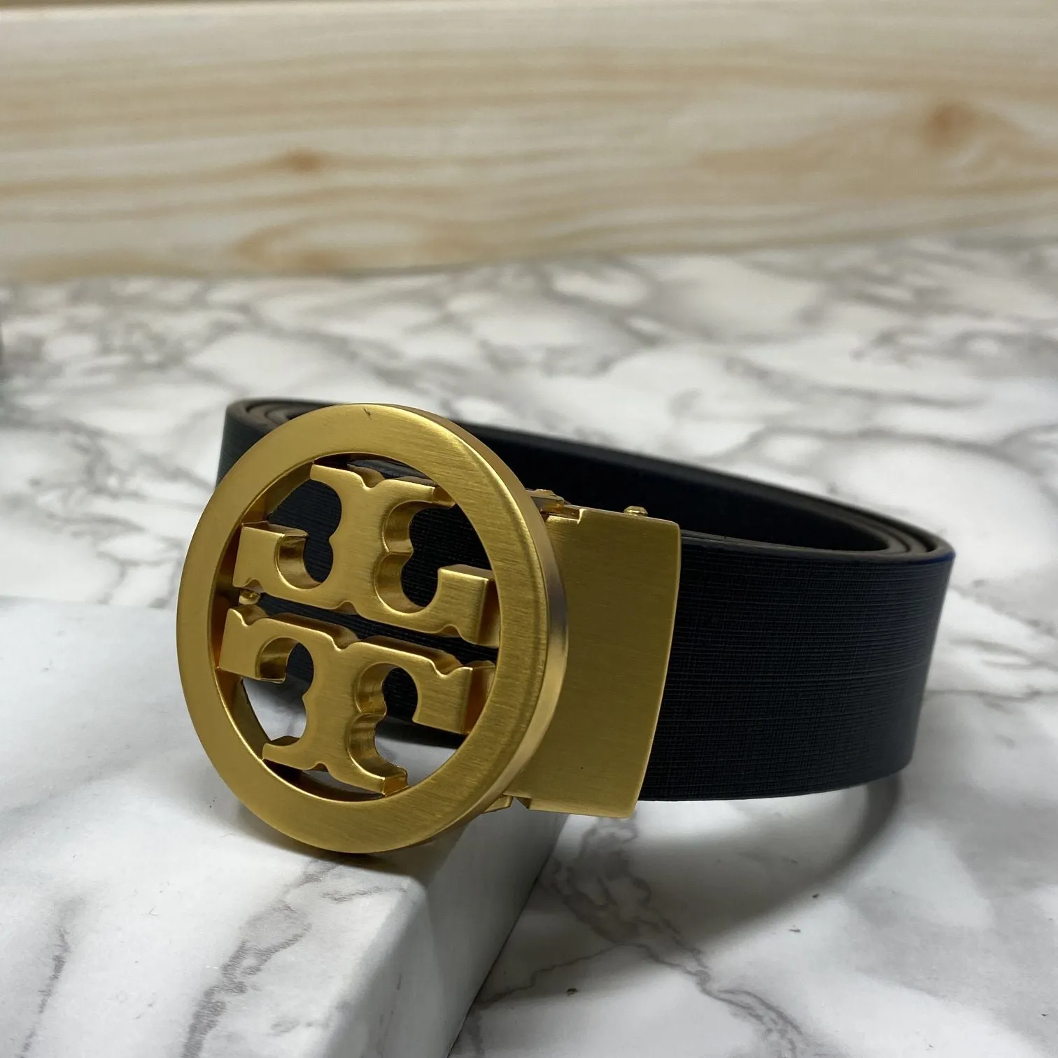 Classy Round Formal Leather Strap Belt-JonasParamount