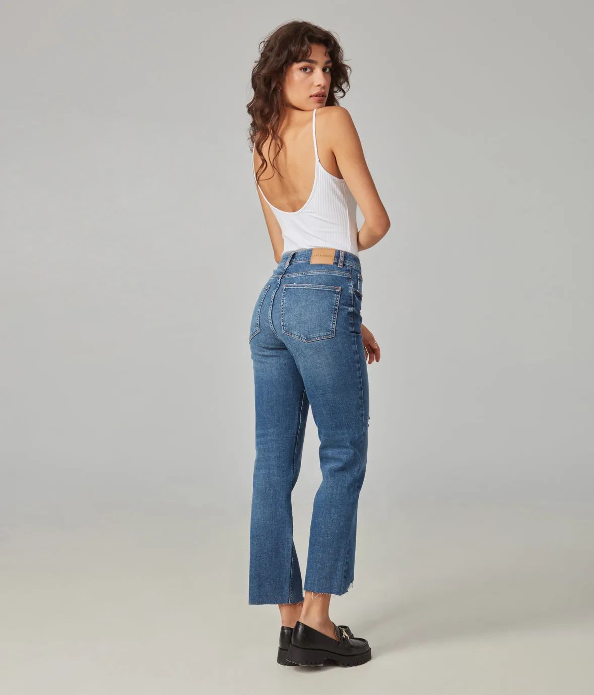 DENVER-DIS High Rise Straight Jeans