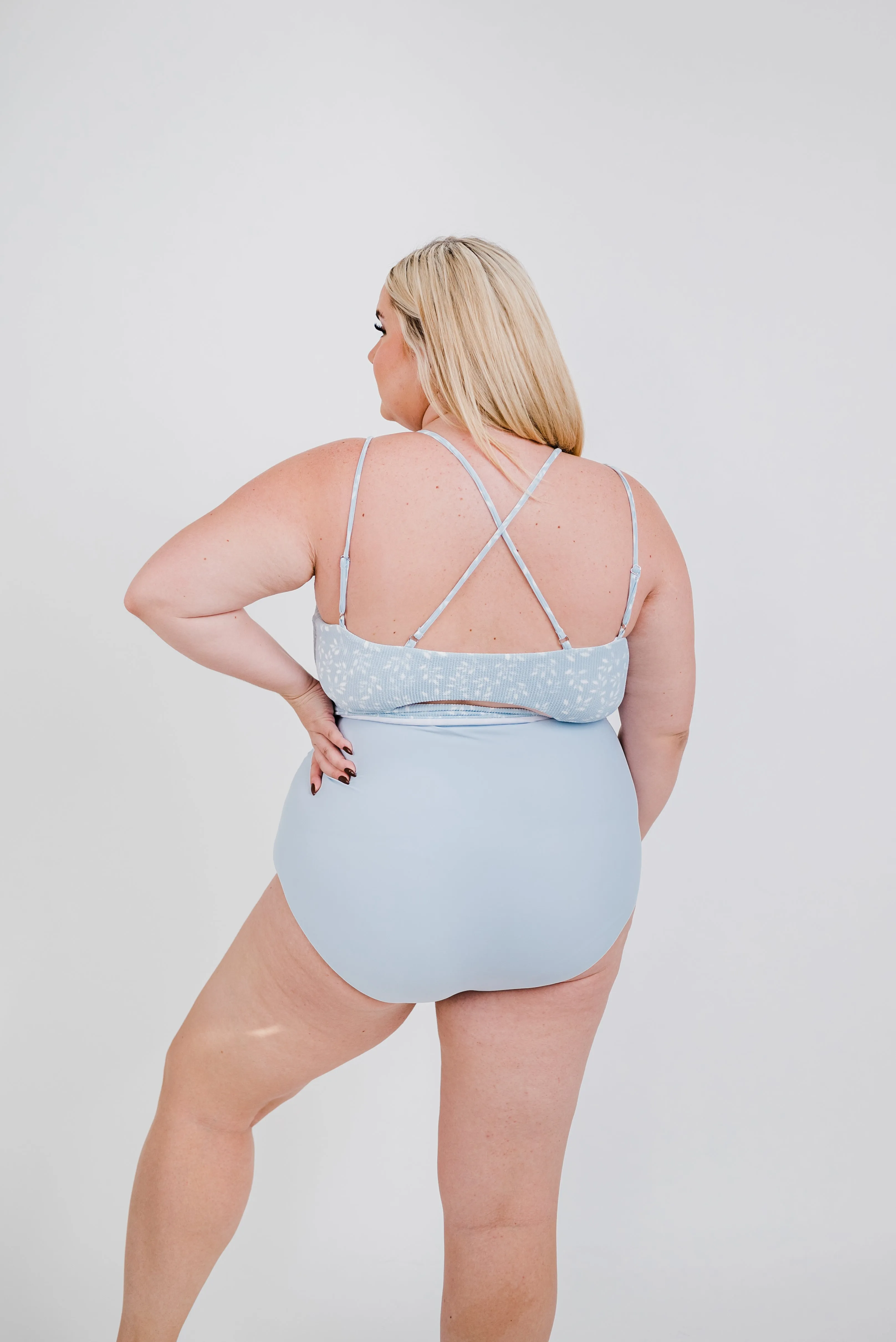 Destination Top | Powder Blue Leaf | Final Sale