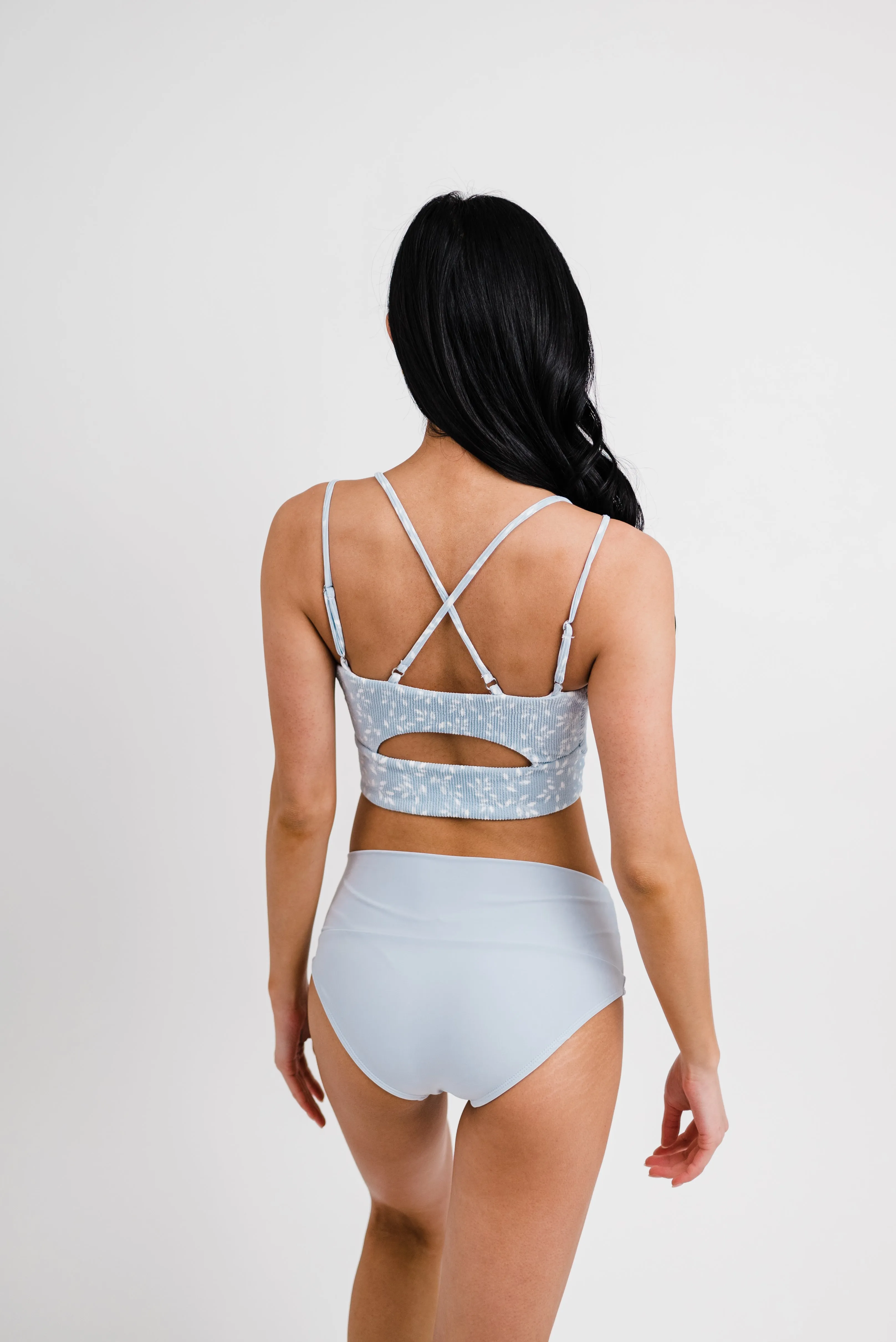 Destination Top | Powder Blue Leaf | Final Sale