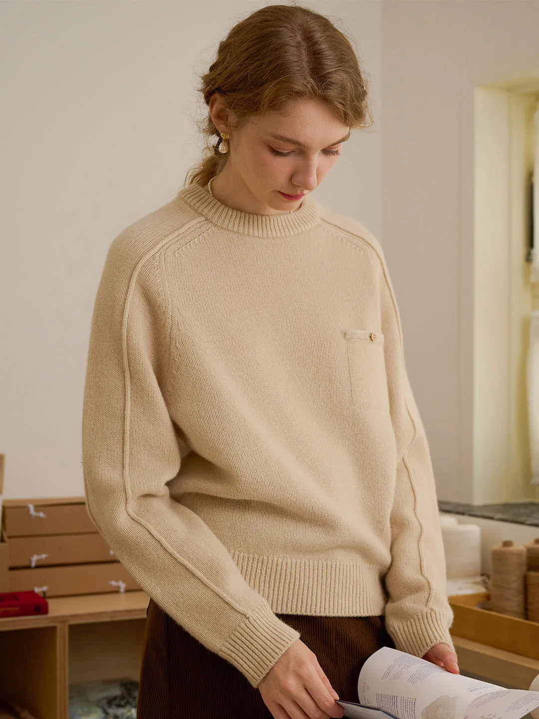 【Final Sale】Natalie Solid Raglan Sleeve Pocket Patched 100% Wool Sweater