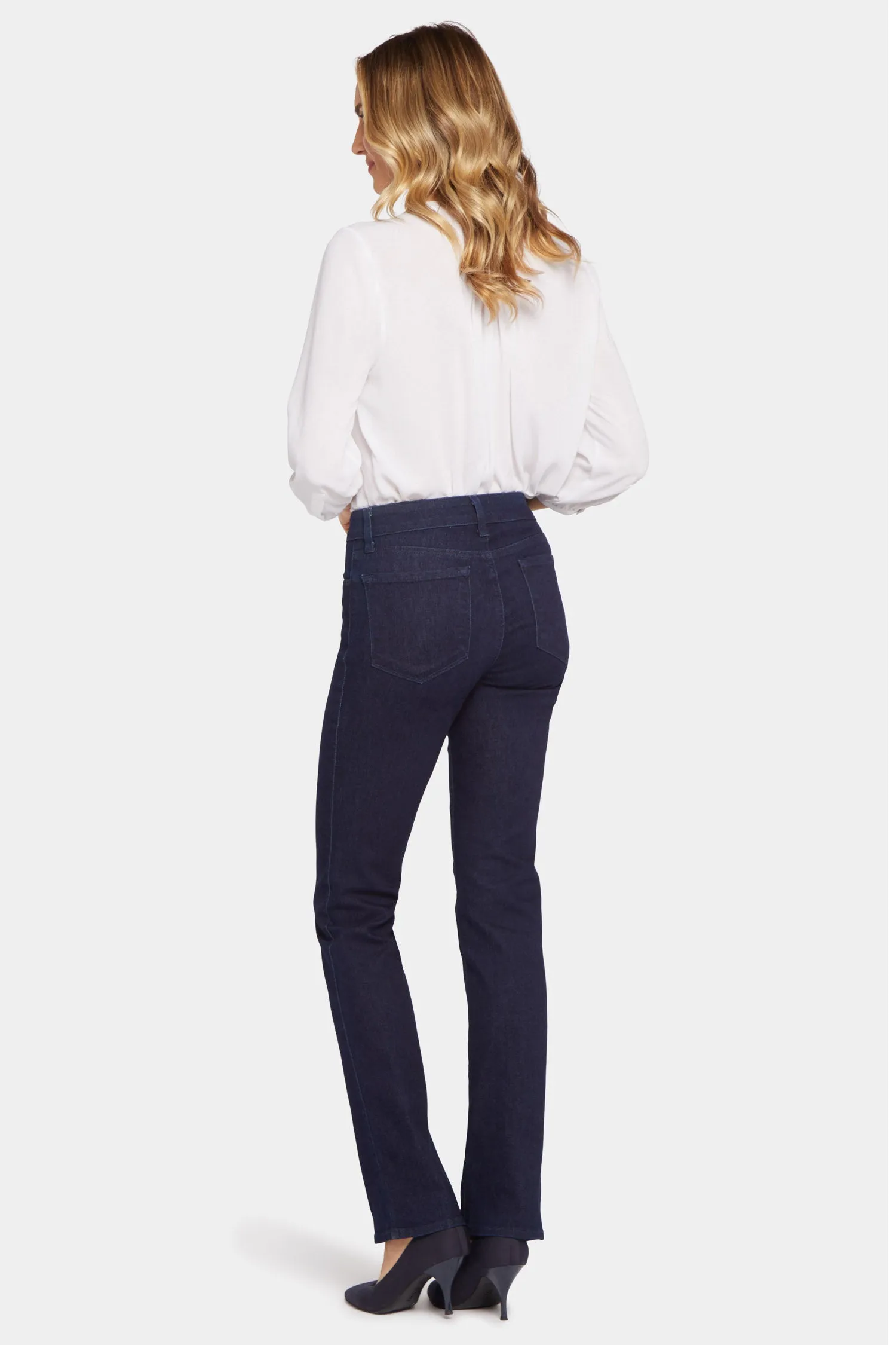 Marilyn Straight Jeans In Tall - Rinse