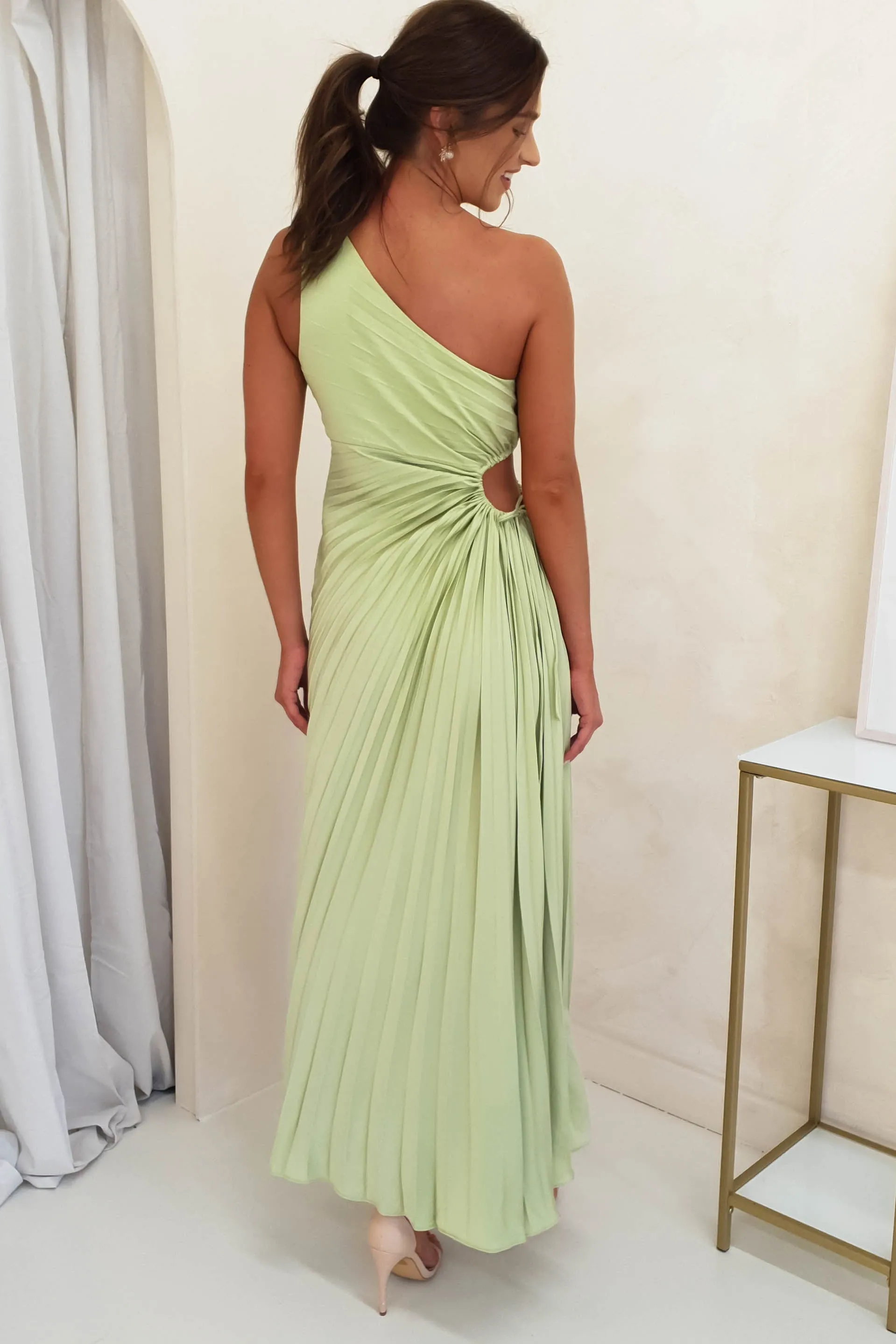 Olsen Pleated Maxi Dress | Light Green