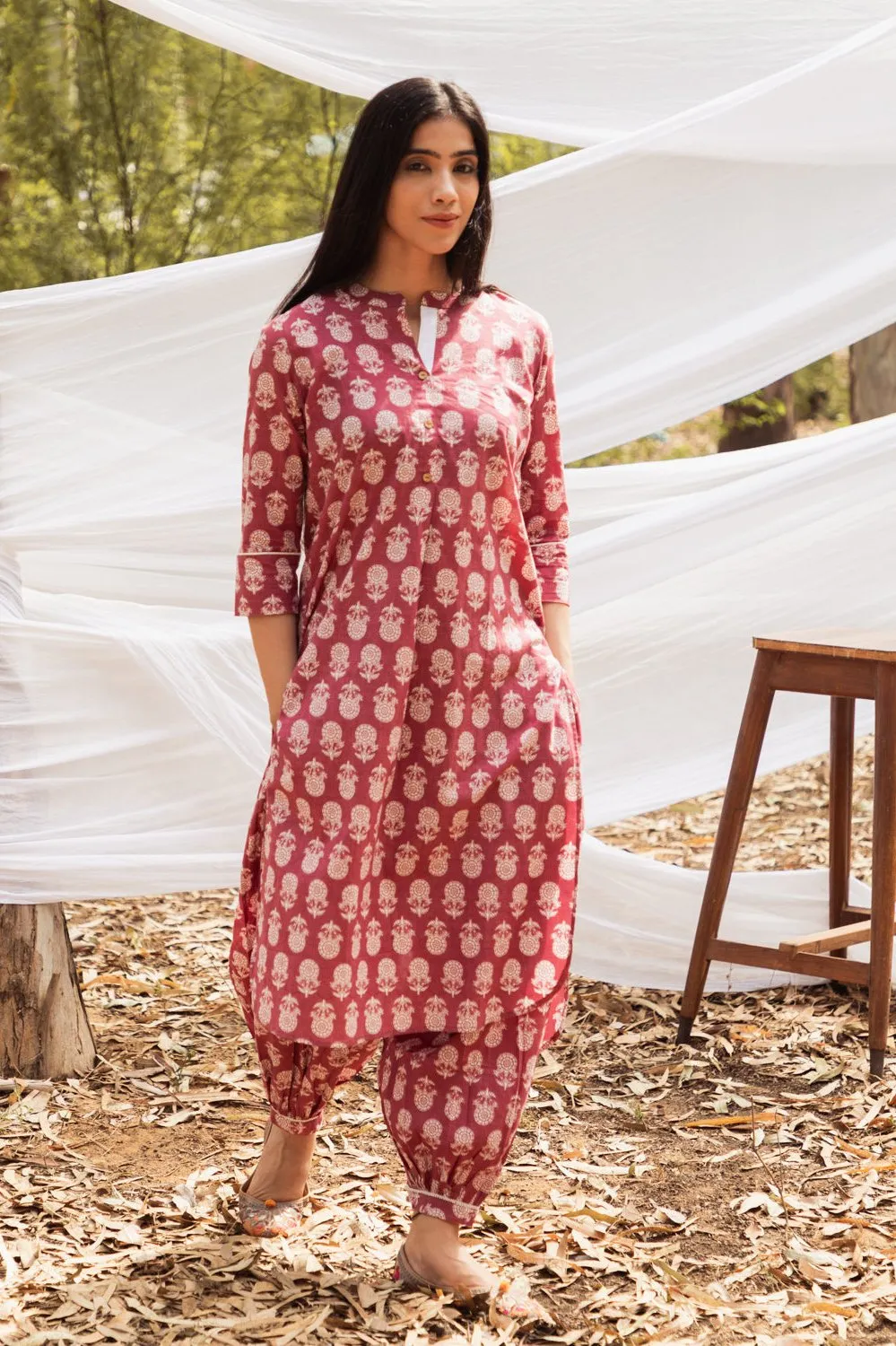 Samiya Asymmetric Elegance: Kurta with Harem Pant Set of 2