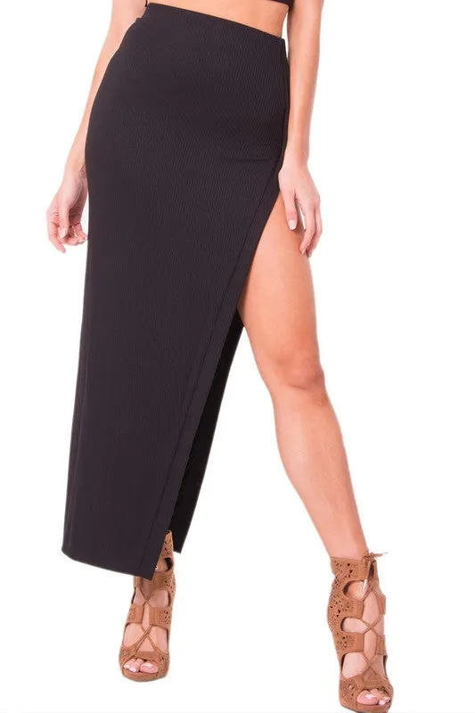 THE MYSTYLEMODE BLACK RIBBED SIDE SLIT DOUBLE LINED MAXI SKIRT