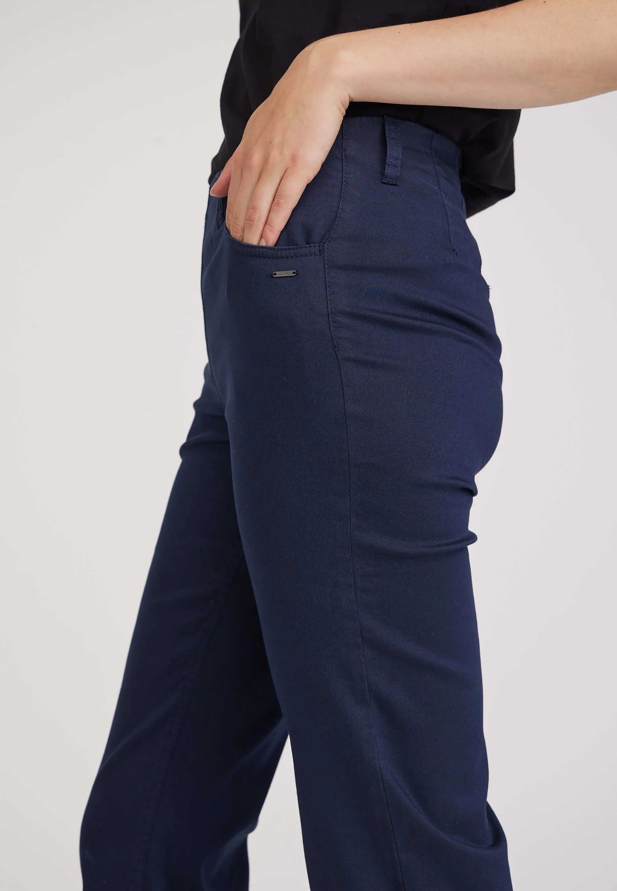 Tracy Straight - Medium Length - Navy