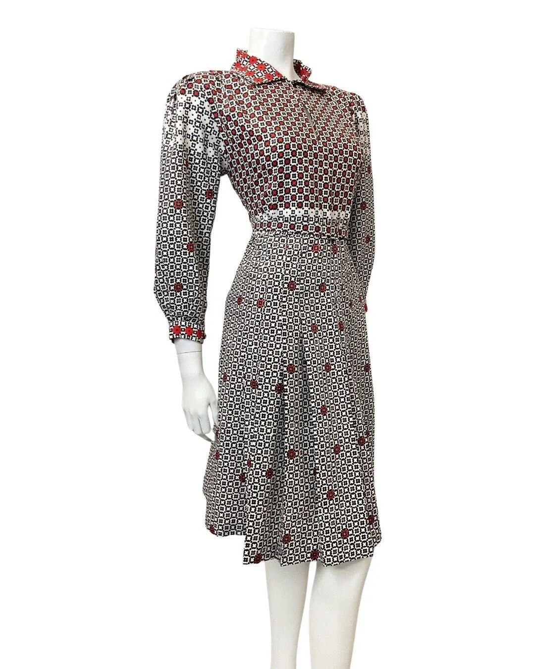 VINTAGE 60s 70s BLACK WHITE RED SQUARE GEOMETRIC BELTED SHIRT DRESS 12 14