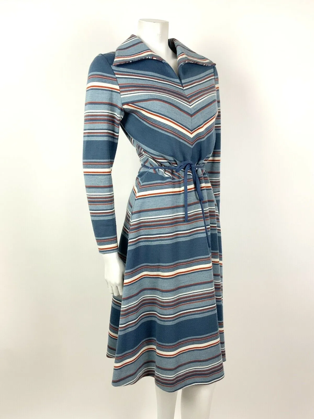 VINTAGE 60s 70s BLUE WHITE RED STRIPED WING COLLAR BELTED WOOL SWING DRESS 12